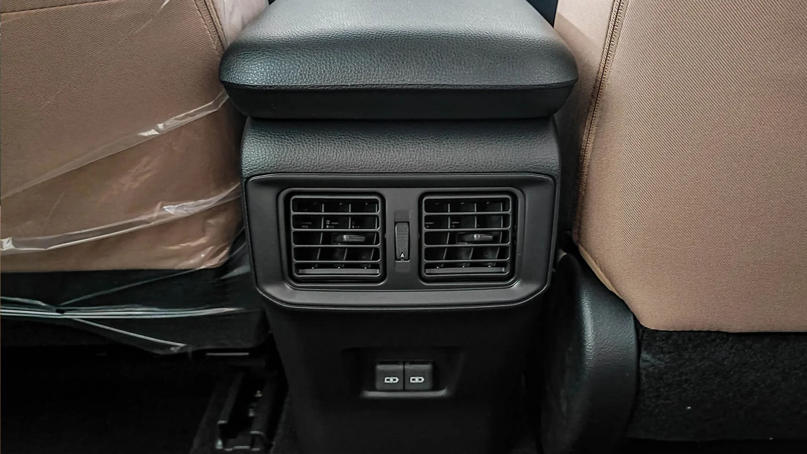 Toyota RAV4 2.5L AWD XLE – G AT