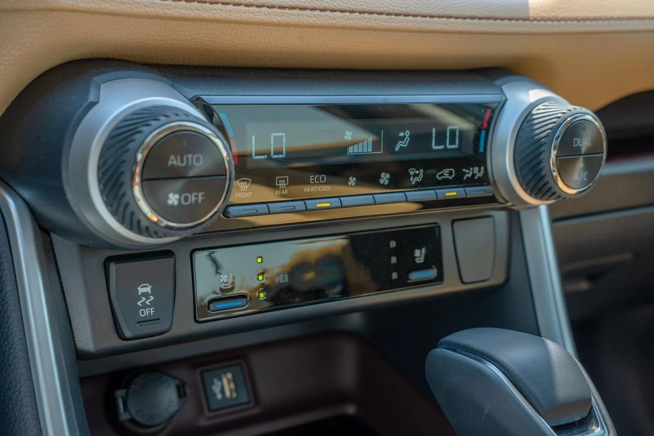Toyota RAV4 2.5L VXR Hybrid  2025