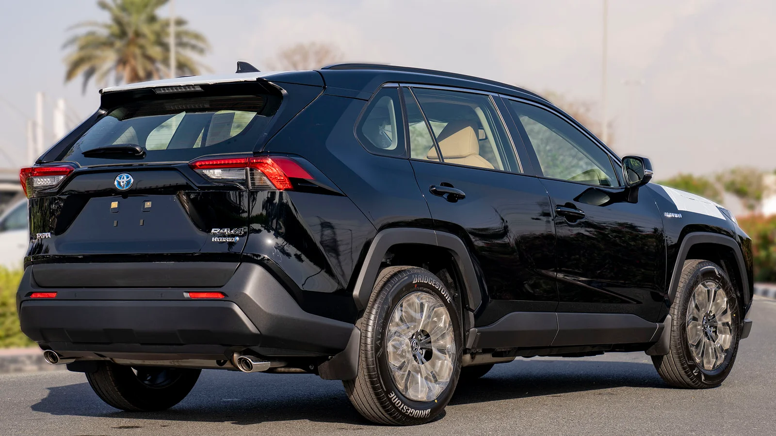 TOYOTA RAV4 2.5P HEV AT AWD MY2025 – BLACK