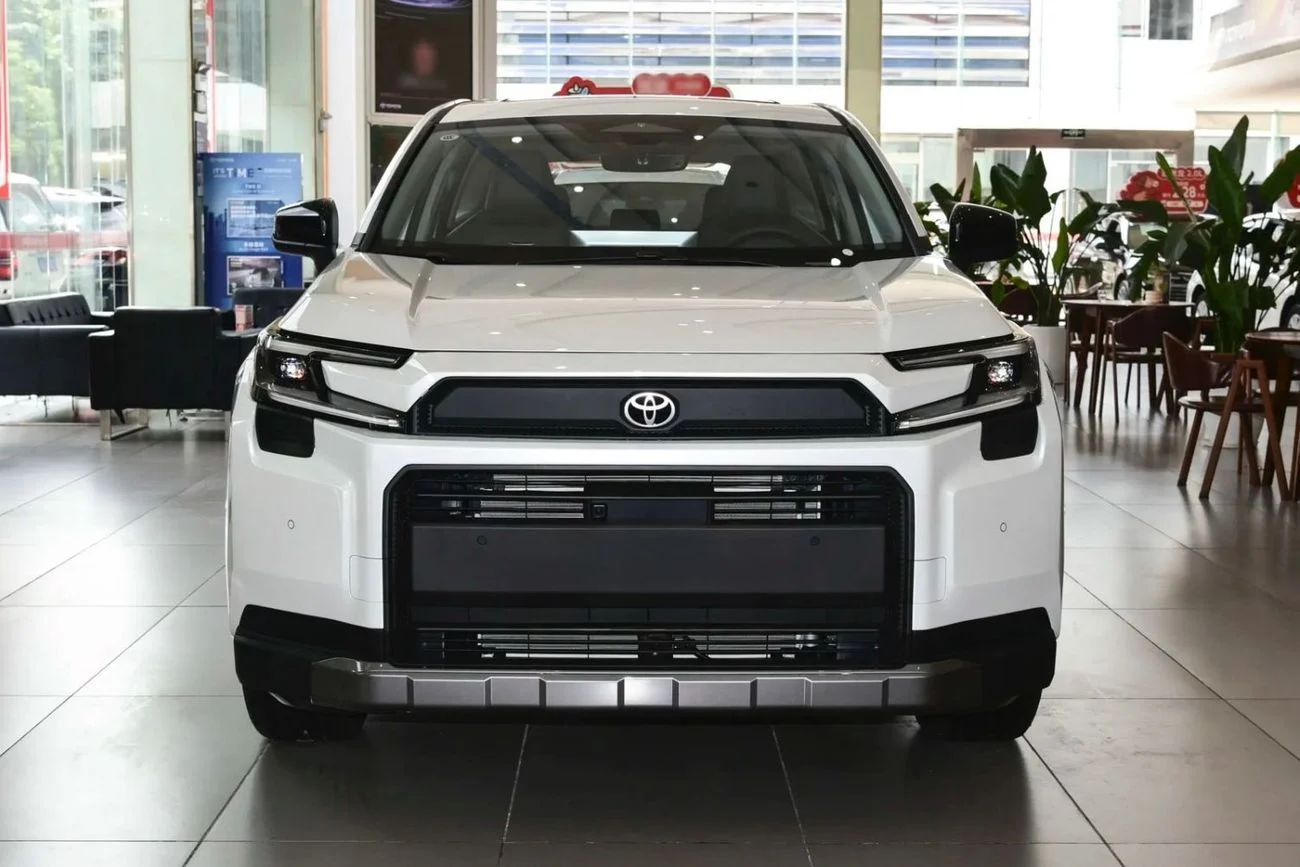 Toyota RAV4 4WD 2.5L HEV FLAGSHIP 2026