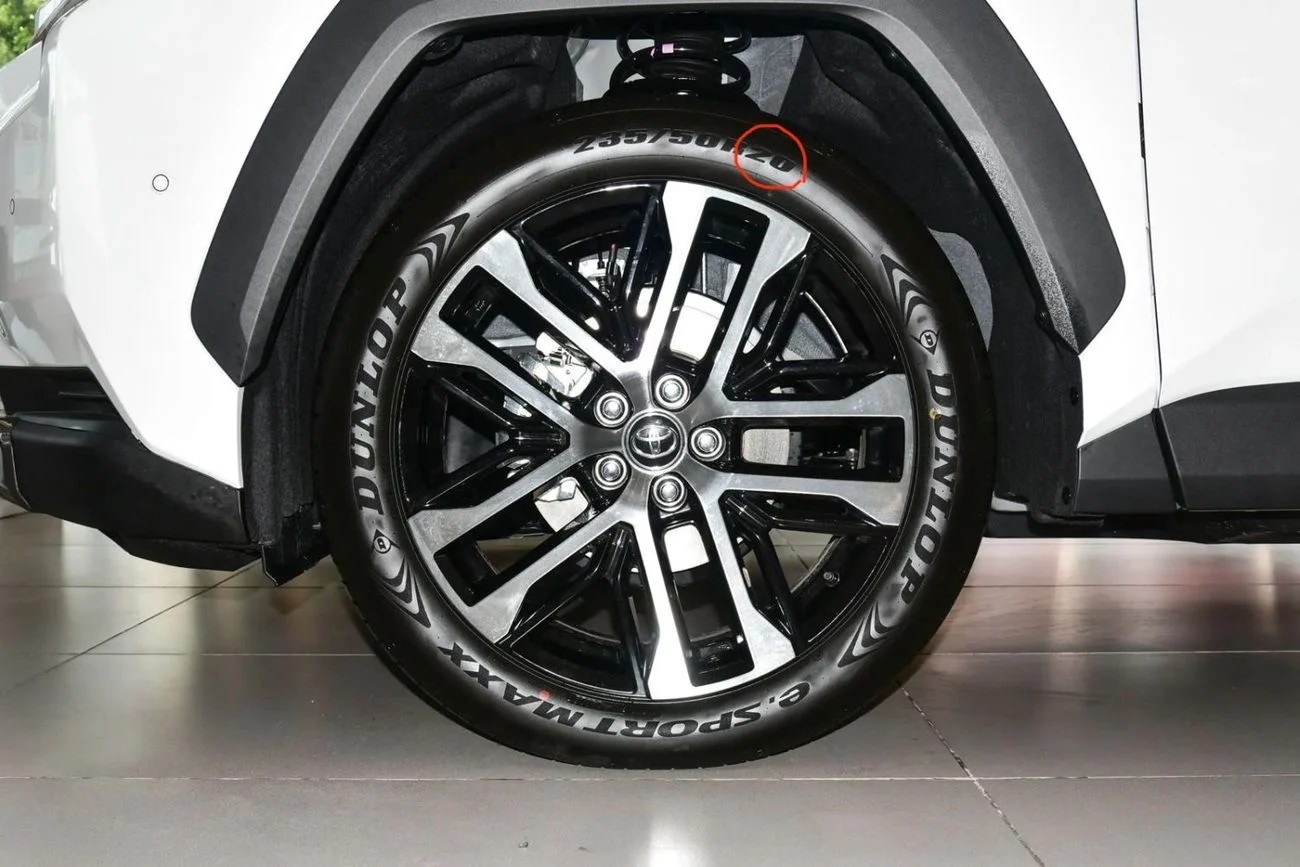 Toyota RAV4 4WD 2.5L HEV FLAGSHIP 2026