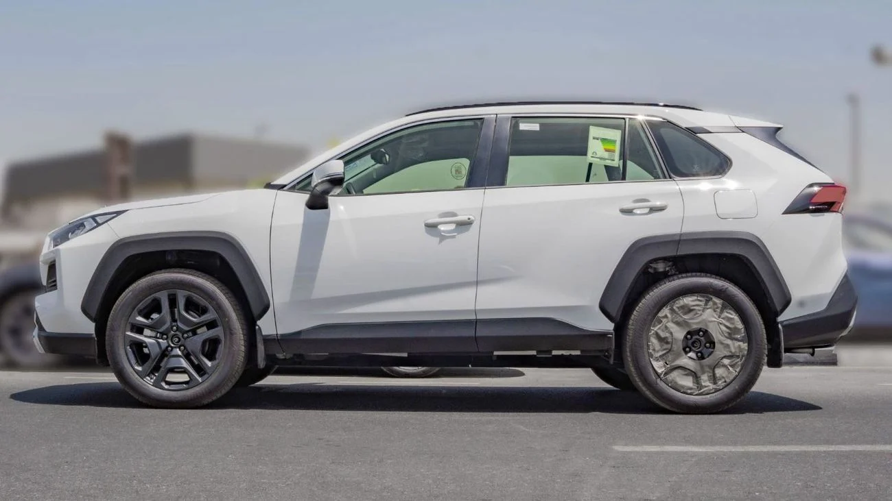 Toyota Rav4 Adventure 2.5 2025 _ WHITE