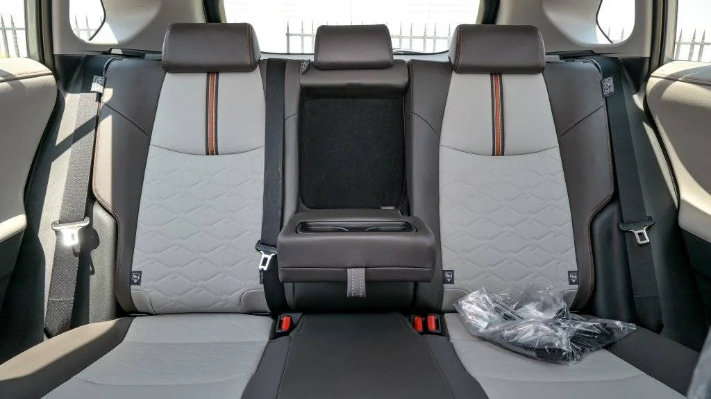 TOYOTA RAV4 ADVENTURE-V AWD 2.5L