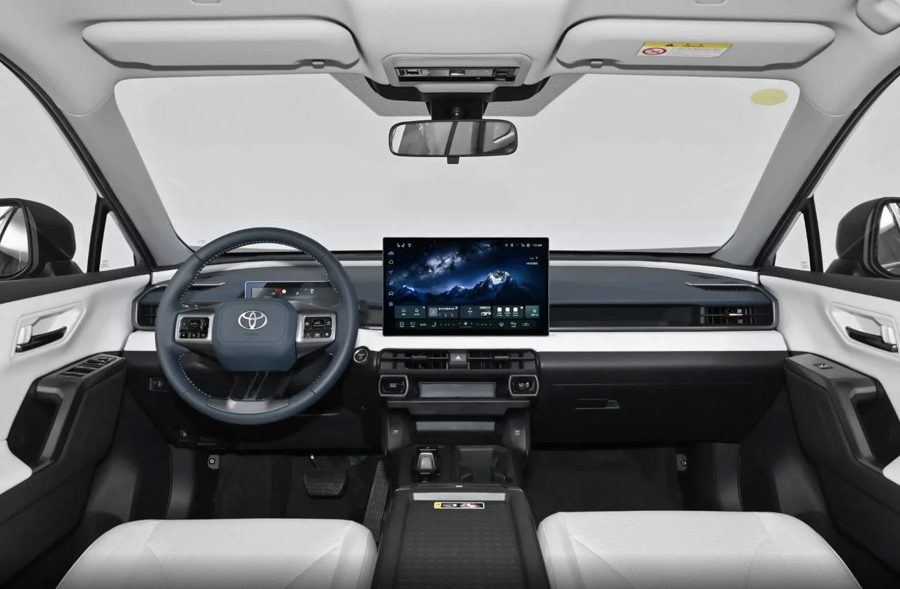 Toyota RAV4 Hybrid 2.0L 2WD Luxury Edition 2026
