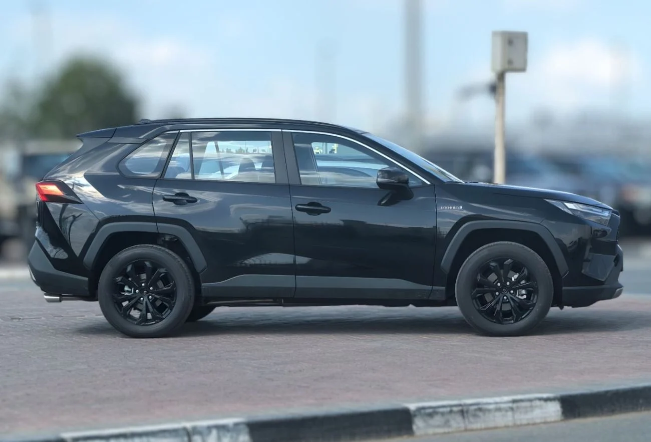 Toyota RAV4 Hybrid 2.5L E-CVT 4WD 2026