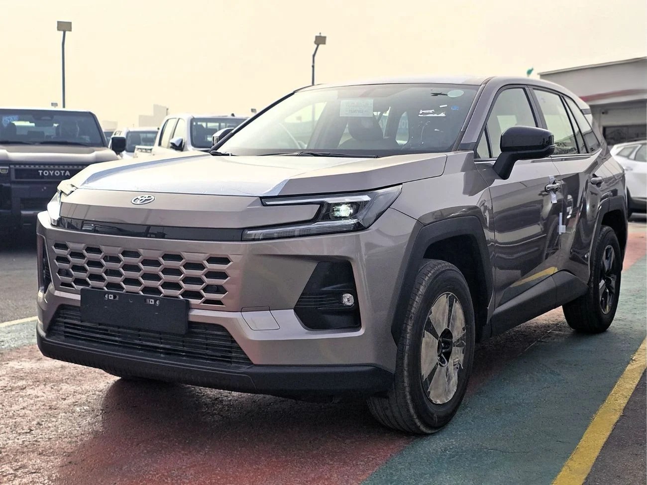 TOYOTA RAV4 Hybrid 2.5L AT FWD SUV 2026