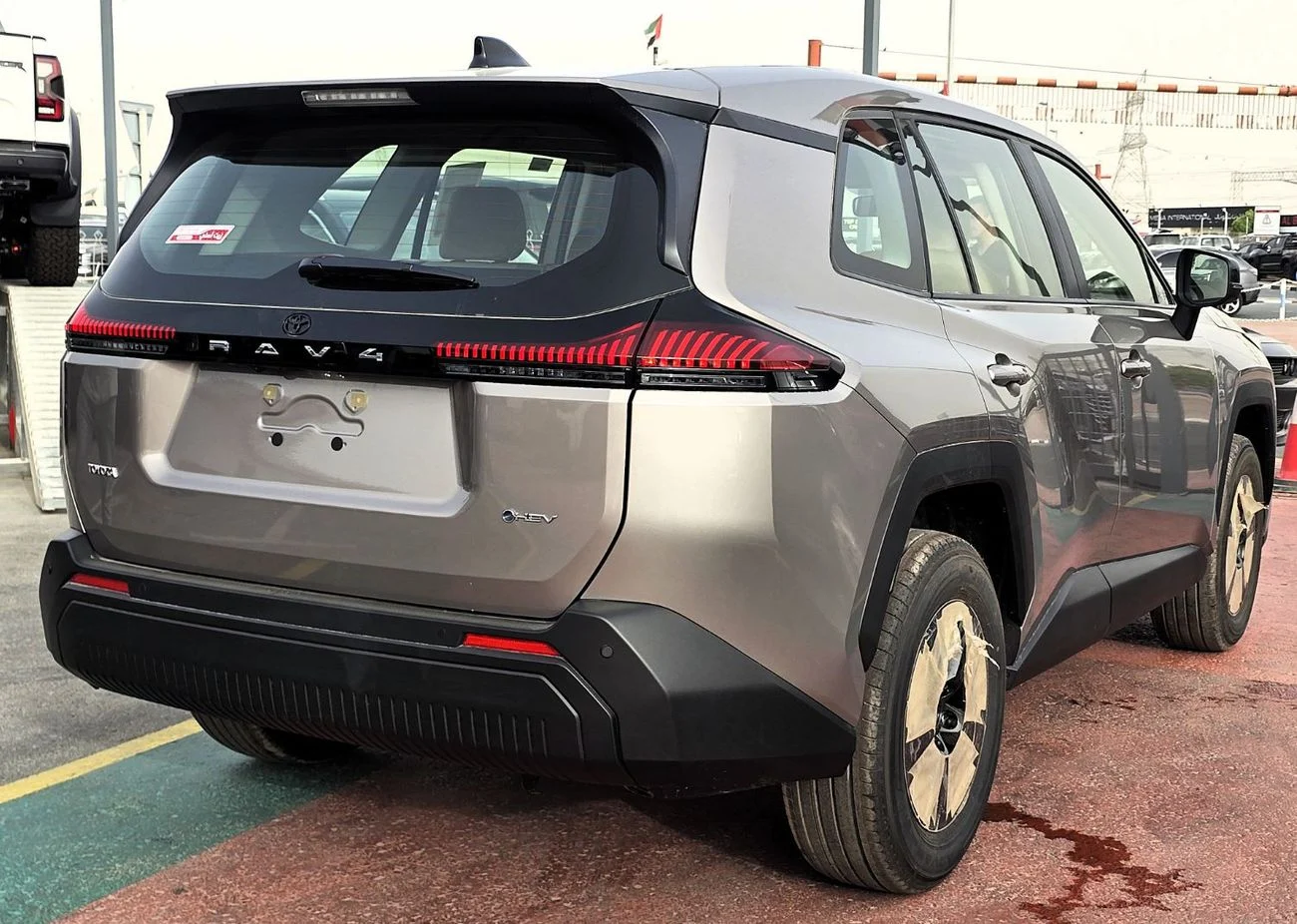 TOYOTA RAV4 Hybrid 2.5L AT FWD SUV 2026