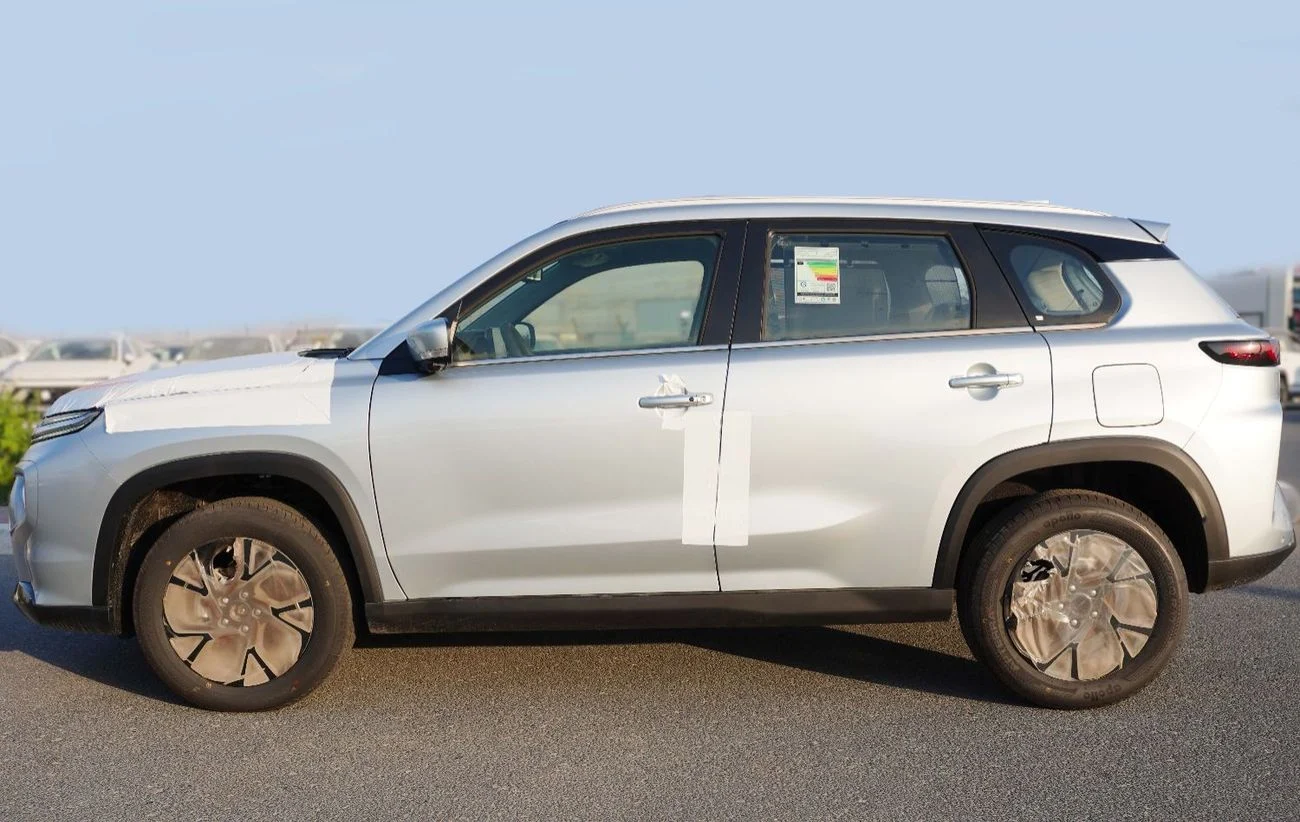 Toyota Urban Cruiser 1.5L GLX, A/T 2026 SILVER