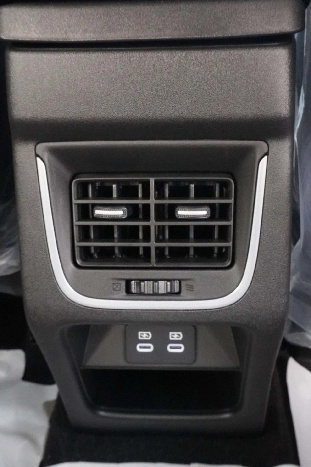 Toyota Urban Cruiser 1.5L GLX, A/T 2026 SILVER