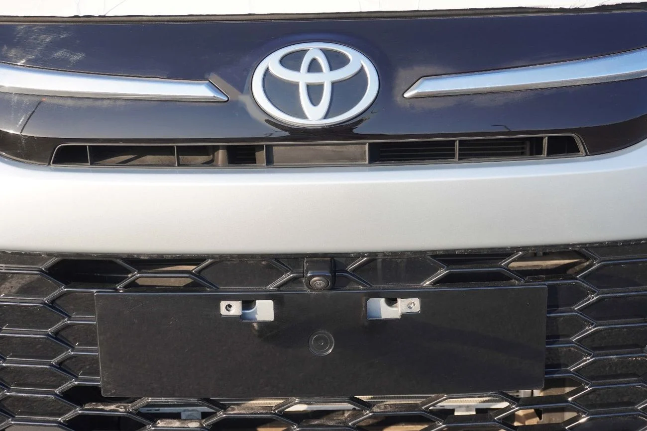 Toyota Urban Cruiser 1.5L GLX, A/T 2026 SILVER
