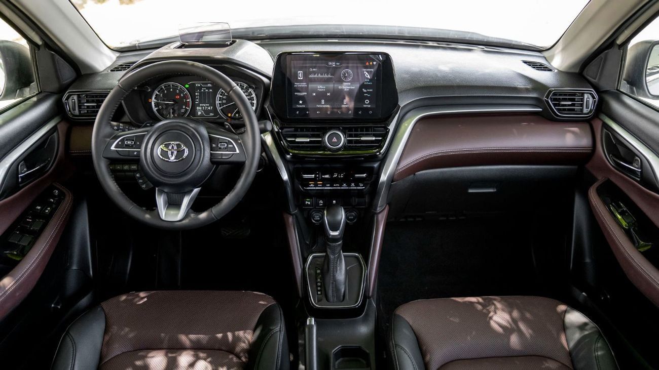 Toyota urban cruiser full option 2026