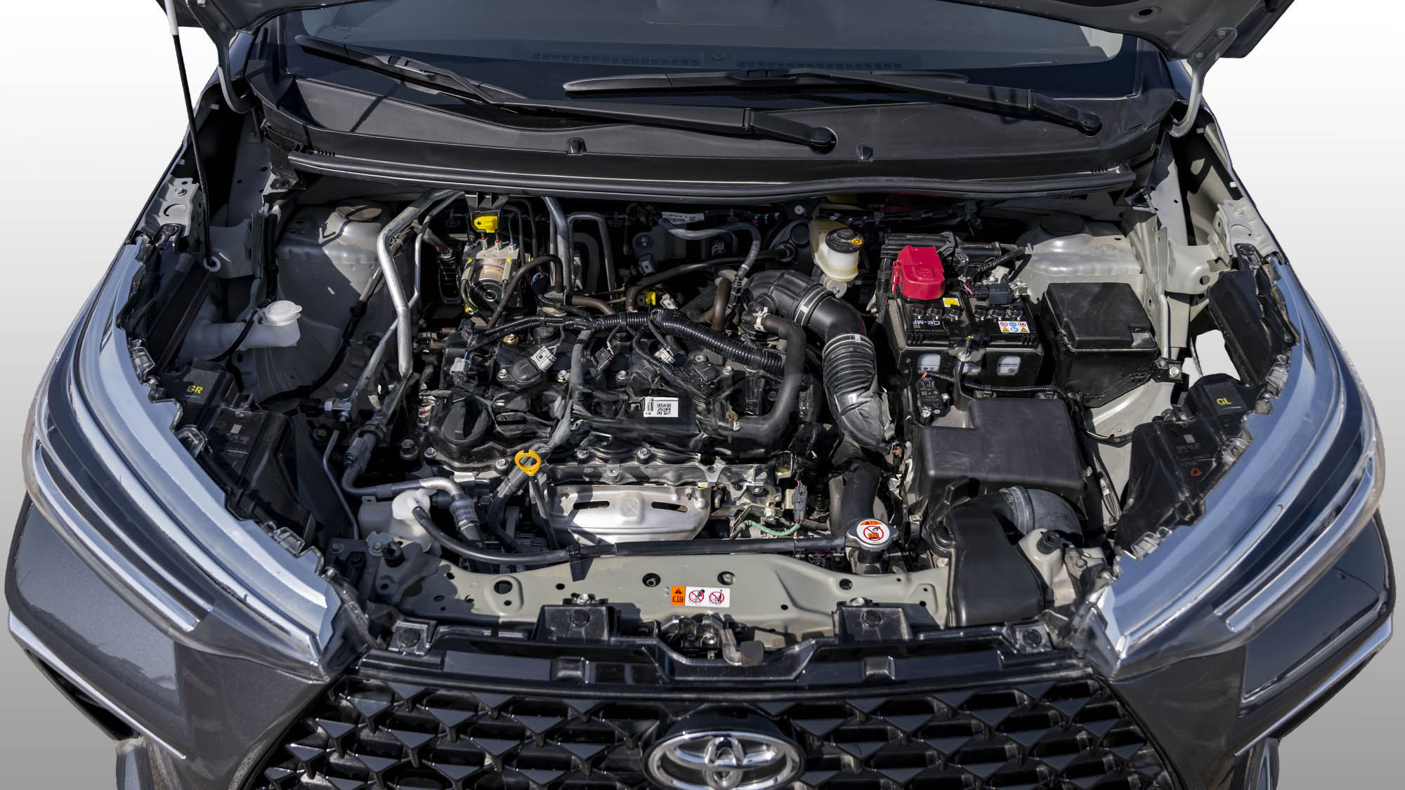 TOYOTA VELOZ 1.5P AT MY2025 – GREY