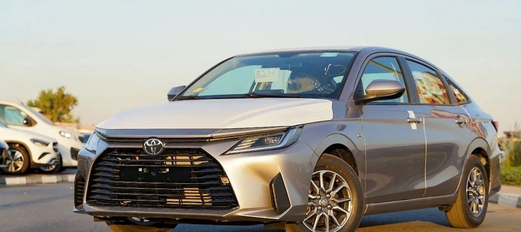 Toyota Yaris 1.3L - Climate Control  2026