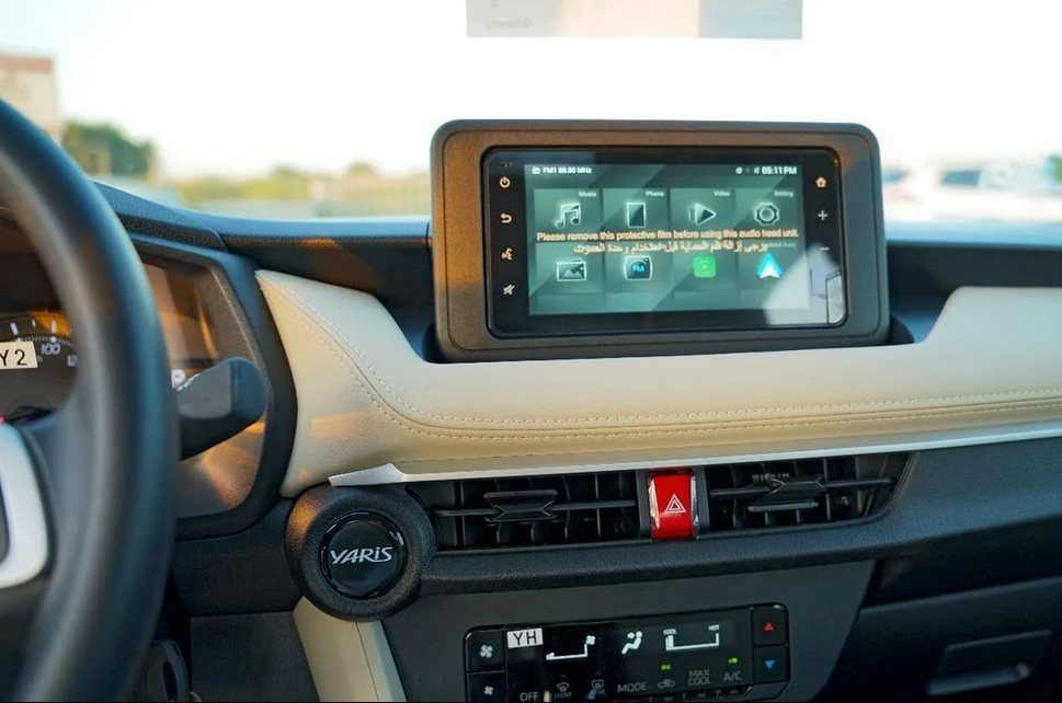Toyota Yaris 1.3L - Climate Control  2026